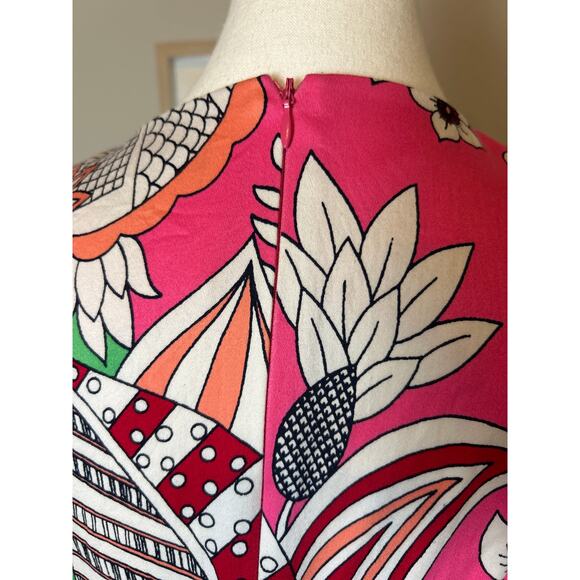 Maggy London | Floral Print Sheath Dress | 6 - Picture 13 of 15